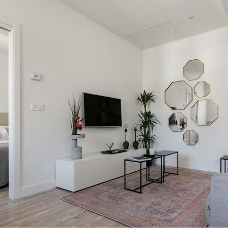 Apartamento Eclectico En El Centro De La Ciudad San Sebastian Luaran gambar