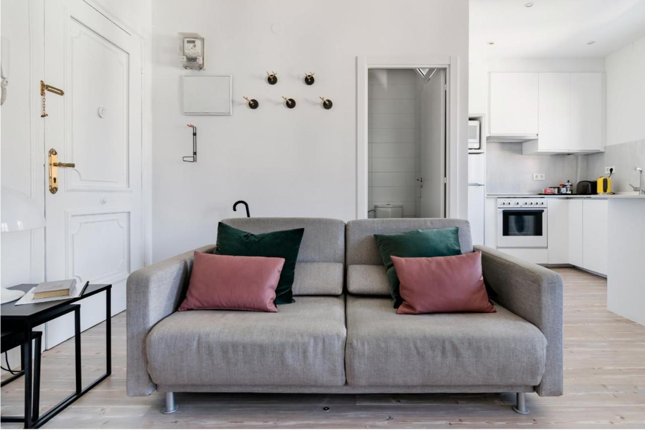 Apartamento Eclectico En El Centro De La Ciudad San Sebastian Luaran gambar