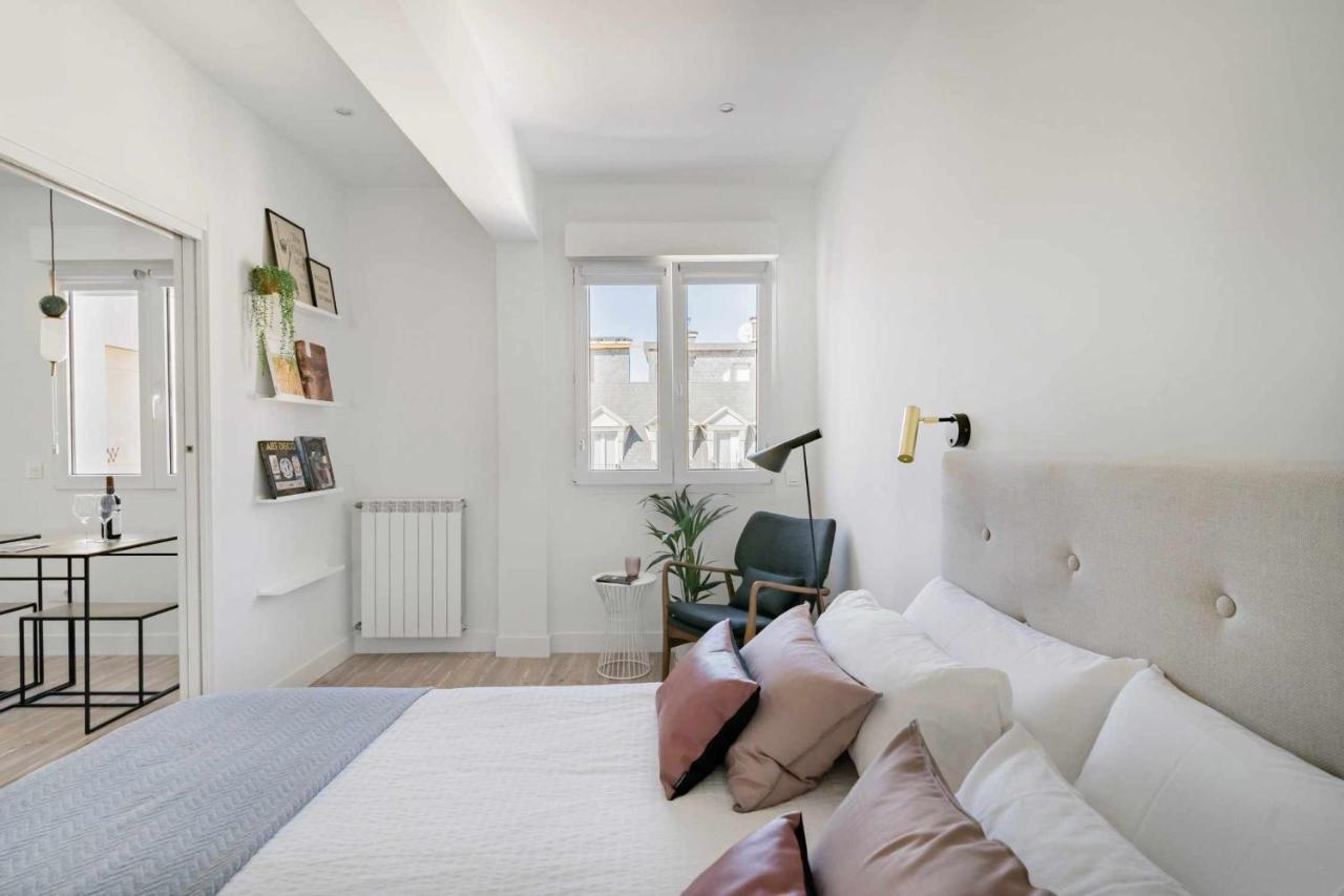 Apartamento Eclectico En El Centro De La Ciudad San Sebastian Luaran gambar