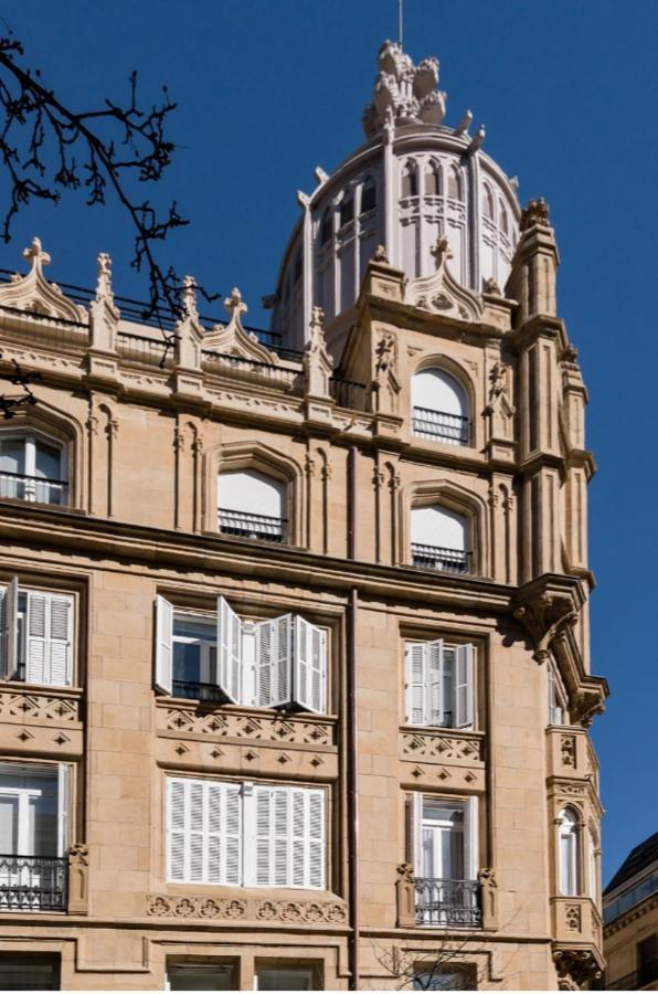 Apartamento Eclectico En El Centro De La Ciudad San Sebastian Luaran gambar