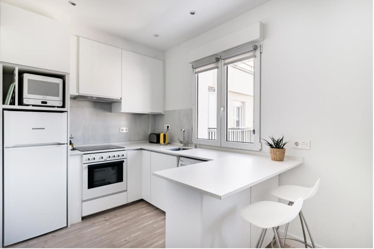 Apartamento Eclectico En El Centro De La Ciudad San Sebastian Luaran gambar