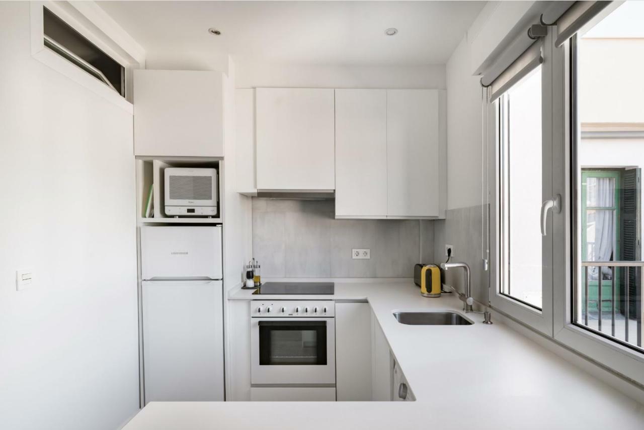 Apartamento Eclectico En El Centro De La Ciudad San Sebastian Luaran gambar